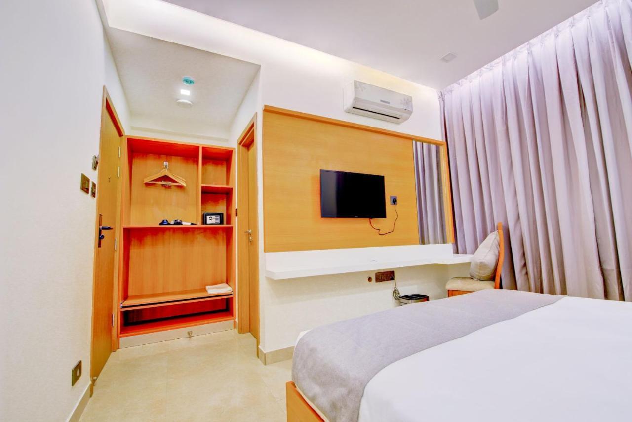 Myspace Dhruva Inn Bangalore Luaran gambar